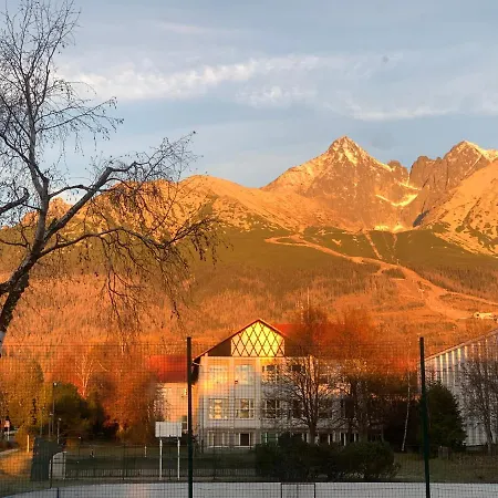 Διαμέρισμα Stefanik By Zazi